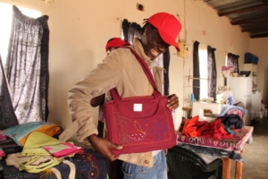 Twanani Textiles finished products - A beaded shoulder bag