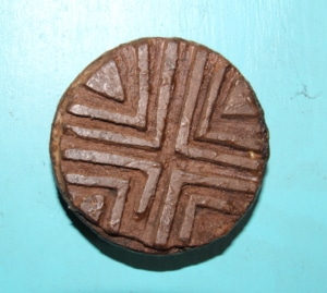 Twanani Textiles - Wooden Pattern Stamp